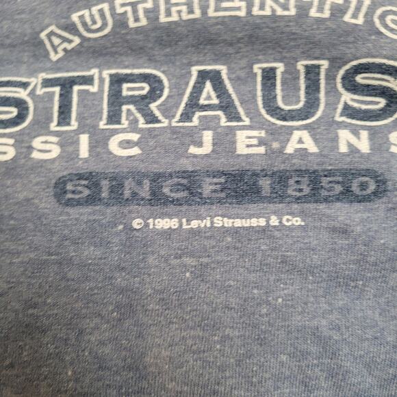 Vintage 90s Levis Spellout T-Shirt Mens L Made in USA Graphic Tee Boxy Fit - Picture 6 of 15